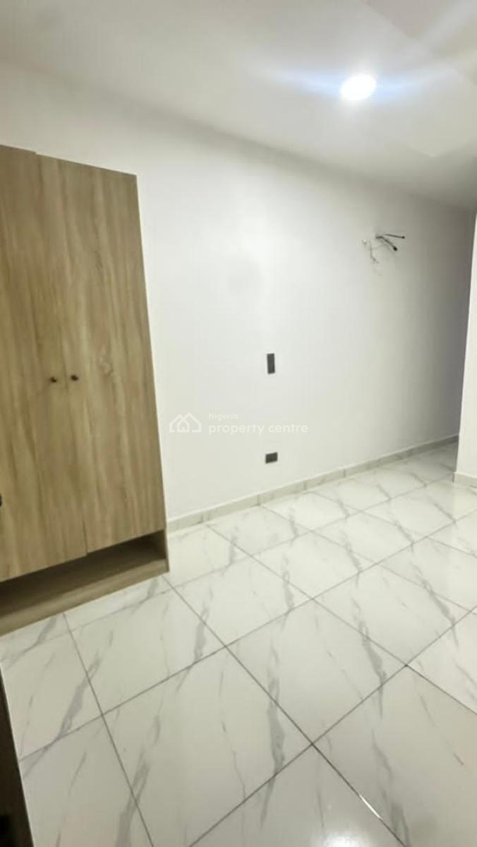 Spacious Semi Master Bedroom Upstairs, Orchid, Lekki, Lagos, Self Contain (single Rooms) for Rent