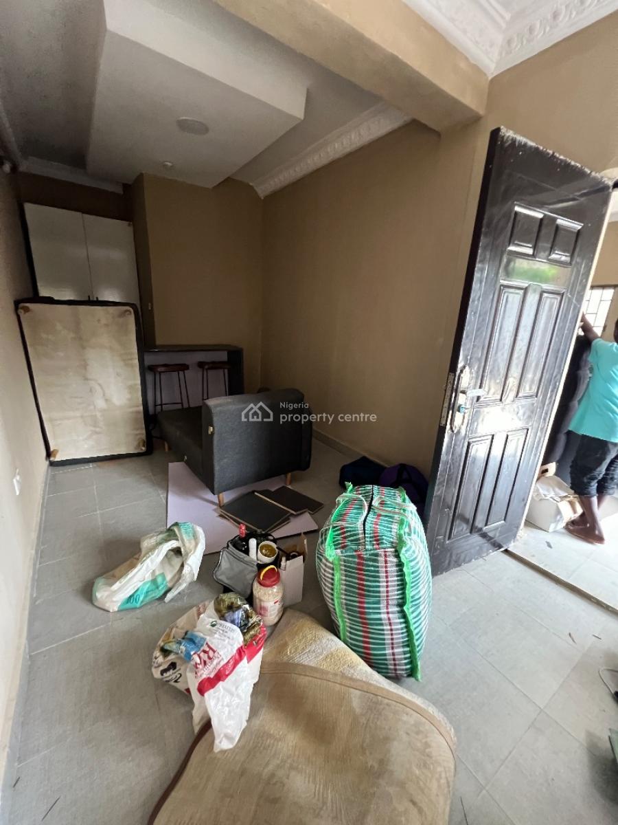 Spacious Room and Parlour Selfcontain at Millennium Estate Lekki, Millennium Estate Lekki Phase 1, Lekki Phase 1, Lekki, Lagos, Mini Flat (room and Parlour) for Rent