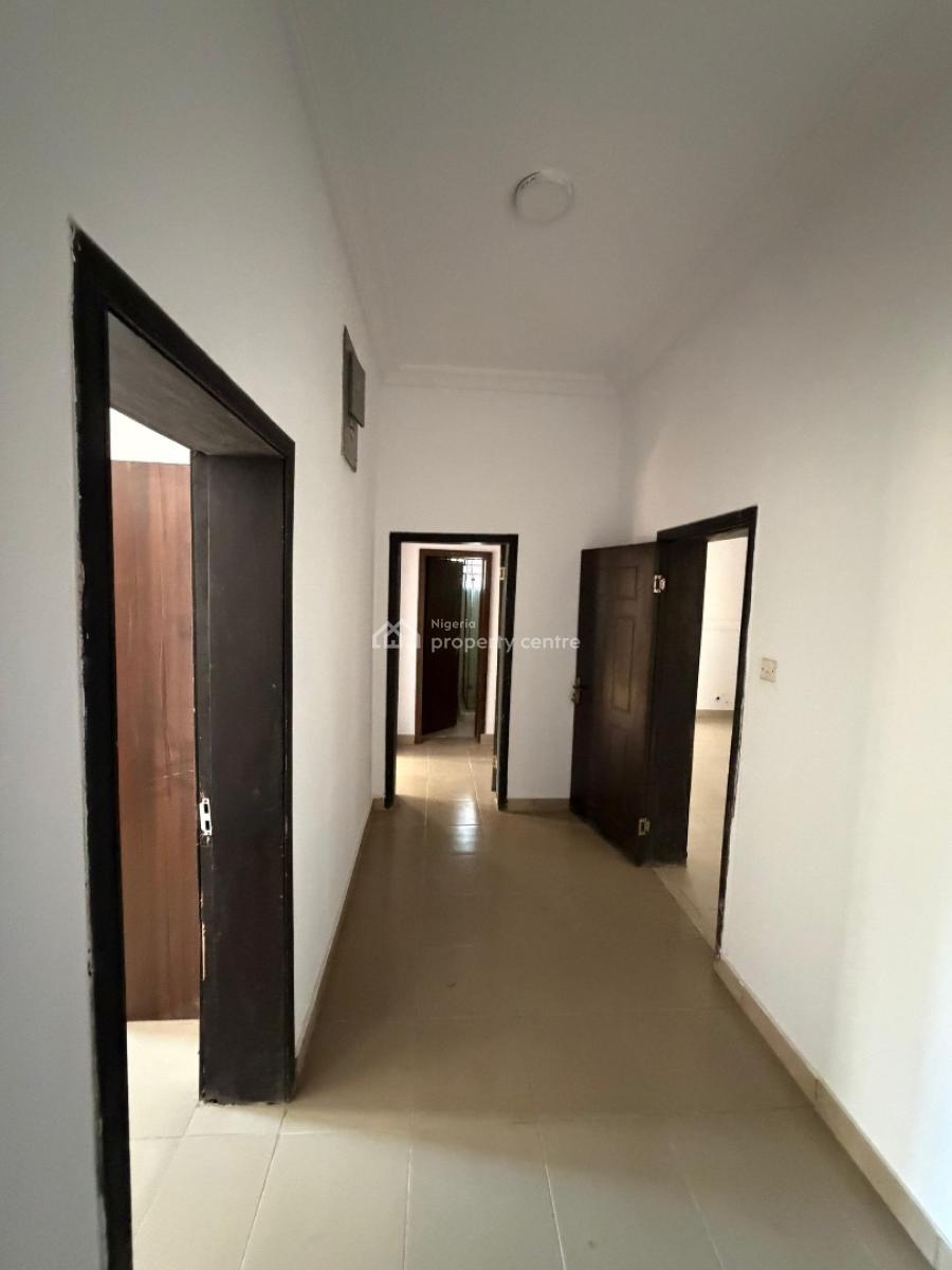 a Nice and Spacious 3 Bedroom Apartment, Off Freedom Way, Lekki Phase 1, Lekki, Lagos, Flat / Apartment for Rent