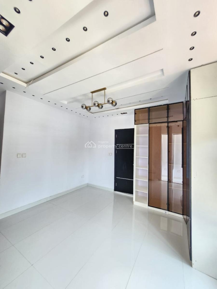 4 Bedroom, Ikota, Lekki, Lagos, Detached Duplex for Sale