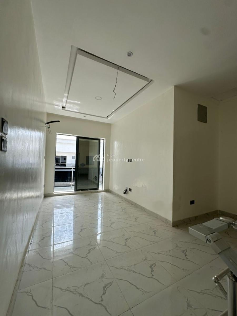 Lovely Luxury 2 Bed Apartment in a Secured Estate, Ologolo Road, Lekki., Lekki, Lagos, Flat / Apartment for Rent
