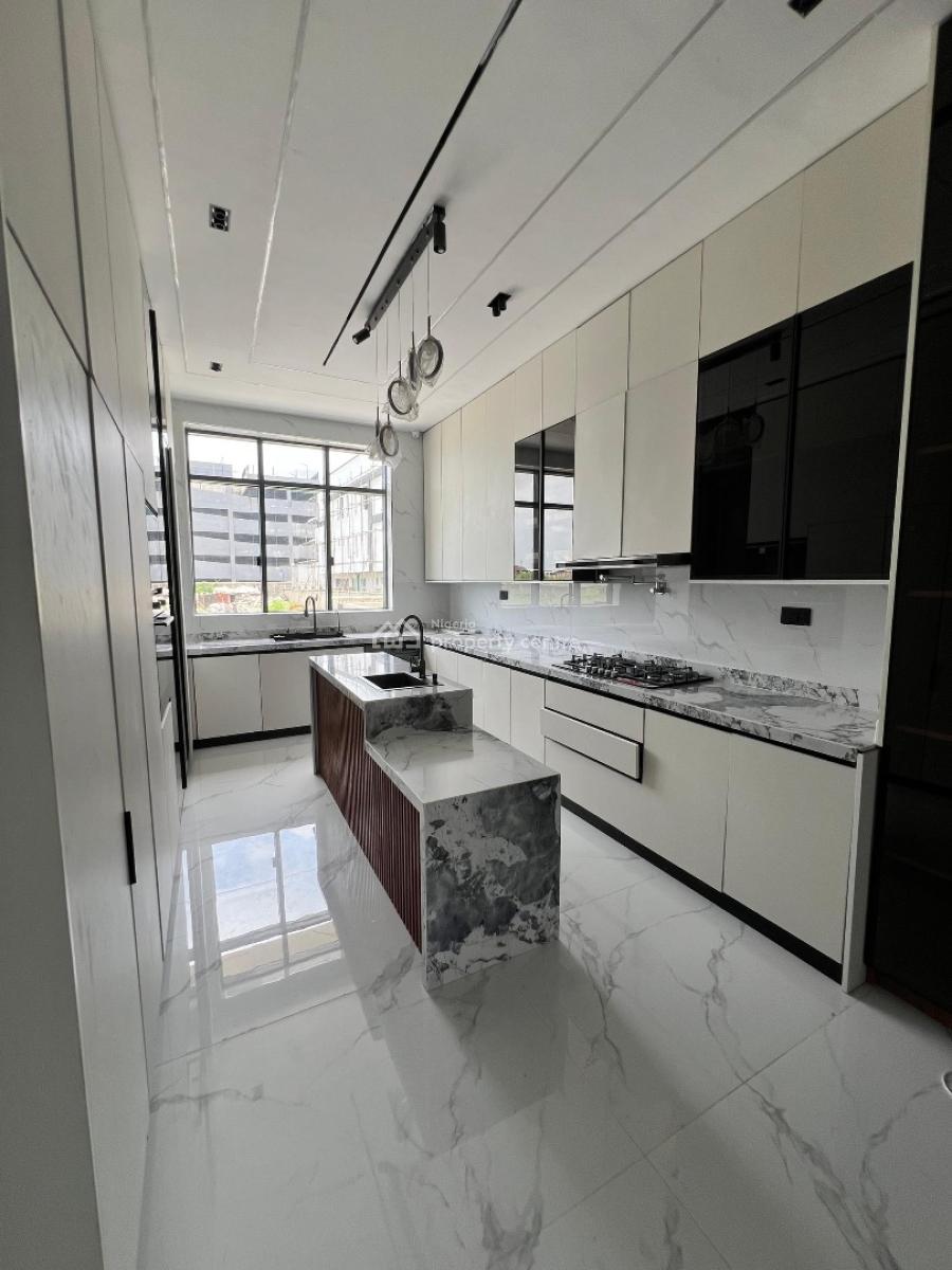 Contemporary Self Compound 5 Bed Terrace + Pool, Automated Home & Bq, Lekki Phase 1, Lekki, Lagos, Terraced Duplex for Sale