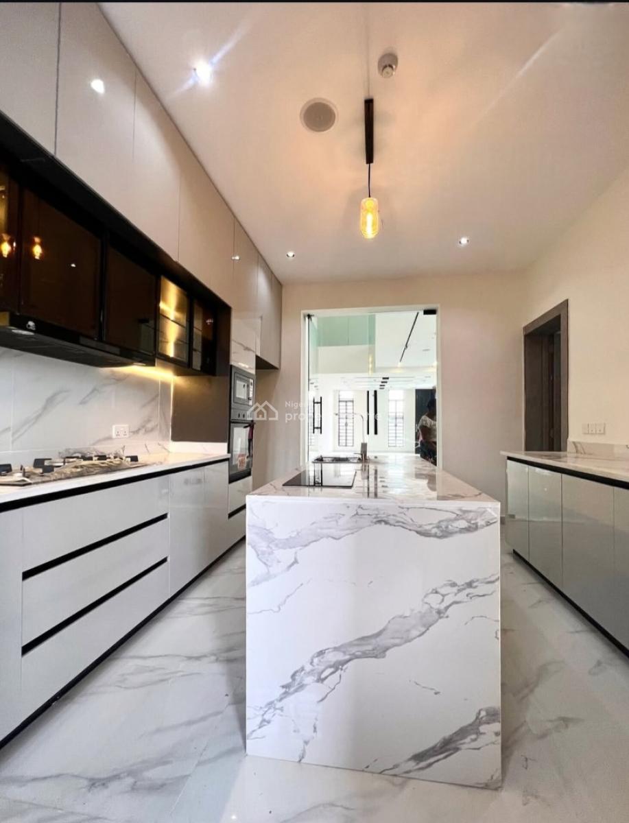 4 Bedroom Unit with a Bq, Ikota Lekki, Lekki, Lagos, Terraced Duplex for Sale