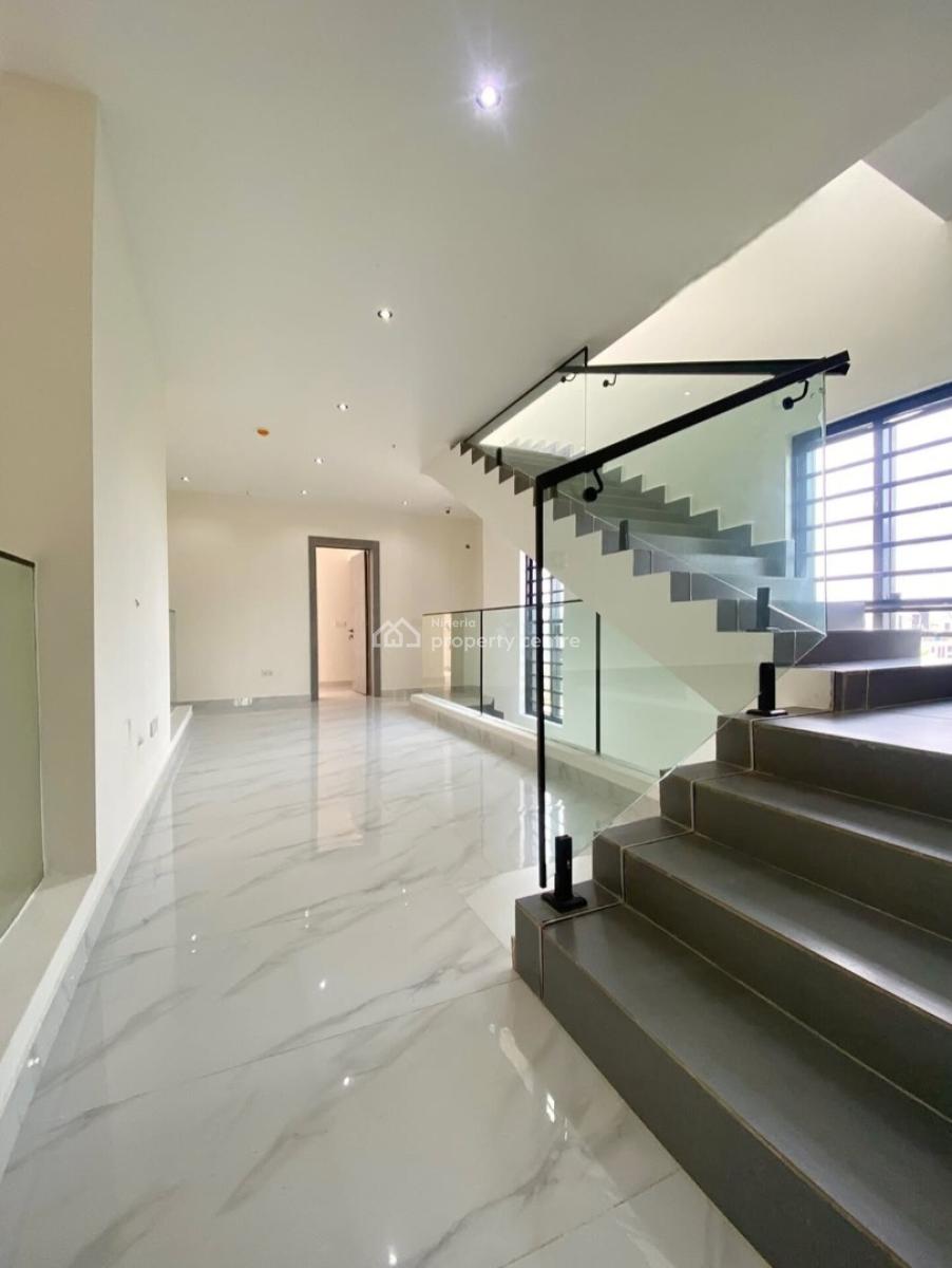4 Bedroom Unit with a Bq, Ikota Lekki, Lekki, Lagos, Terraced Duplex for Sale