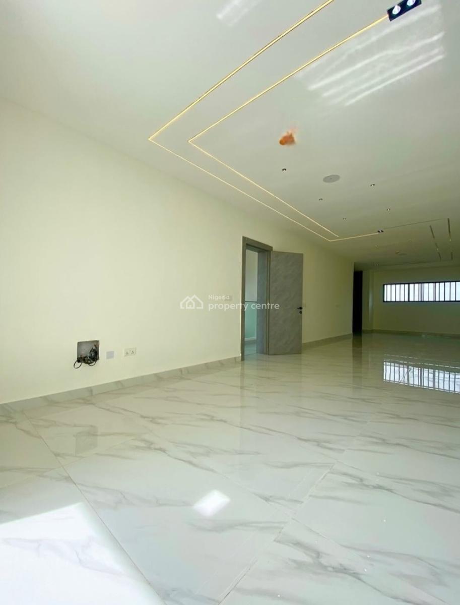 4 Bedroom Unit with a Bq, Ikota Lekki, Lekki, Lagos, Terraced Duplex for Sale
