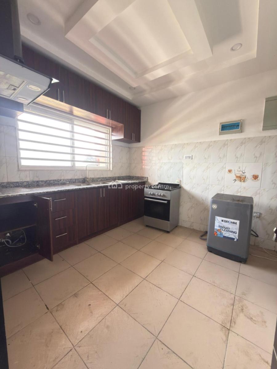 2 Bedroom Apartment, Okun-ajah, Ajah, Lagos, Flat / Apartment for Rent