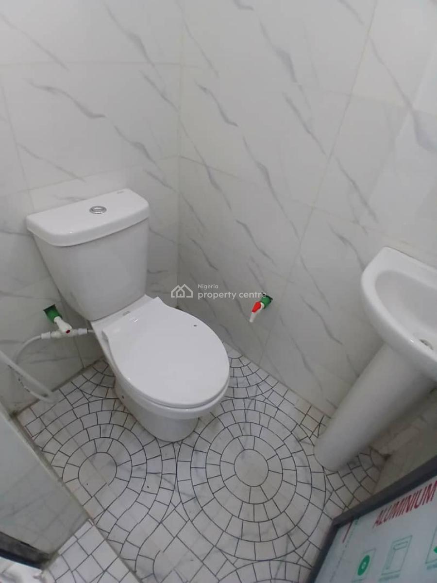 a Luxury 2 Bedrooms Flat with, Addo Road, Badore, Ajah, Lagos, Flat / Apartment for Rent