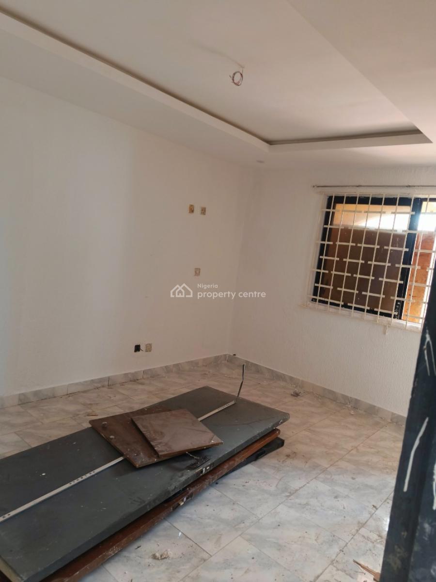 3 Bed Flat 3 Toilets 3 Bathrooms, Ajao Estate, Antony, Anthony, Maryland, Lagos, Flat / Apartment for Rent