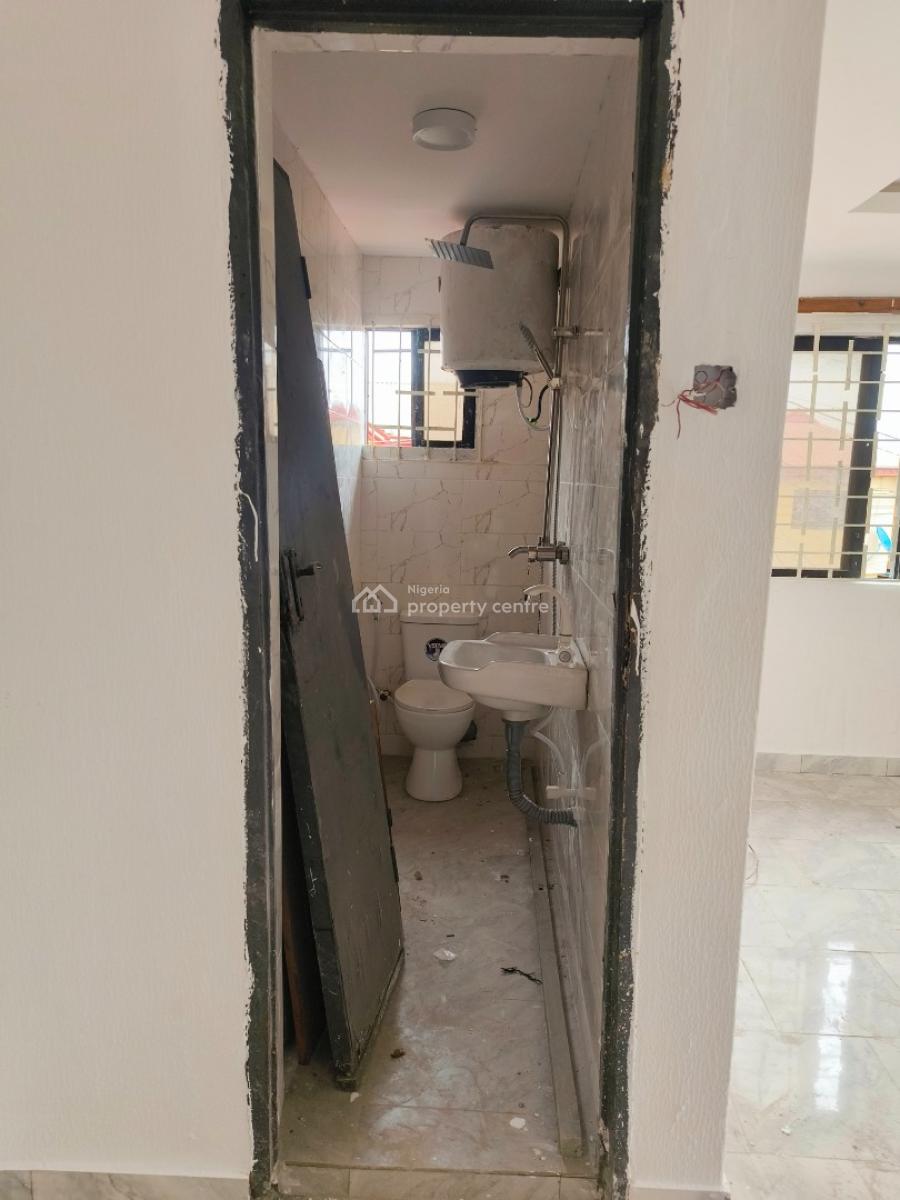 3 Bed Flat 3 Toilets 3 Bathrooms, Ajao Estate, Antony, Anthony, Maryland, Lagos, Flat / Apartment for Rent