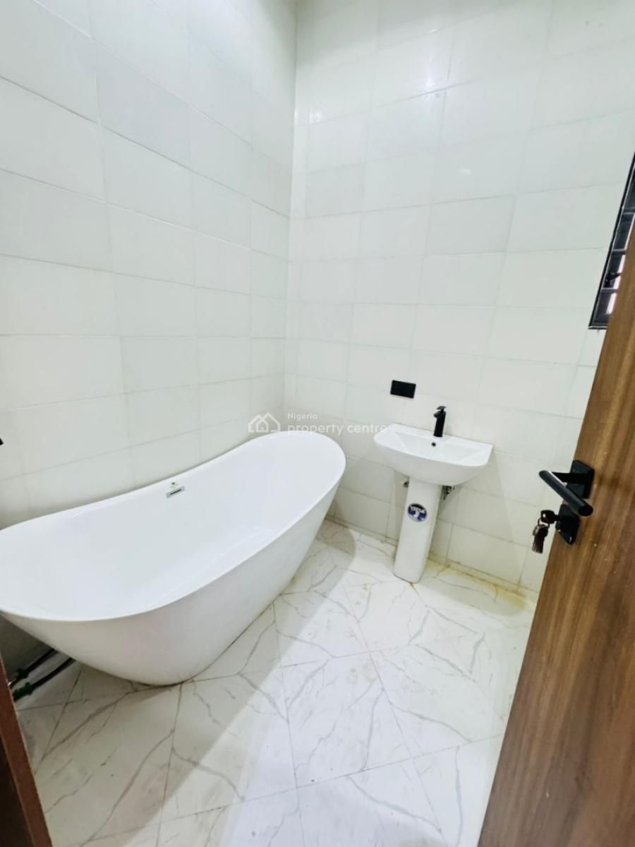 Newly Built Magnificent Duplex with Bq, Orchid Road Lekki, Lekki, Lagos, Terraced Duplex for Rent