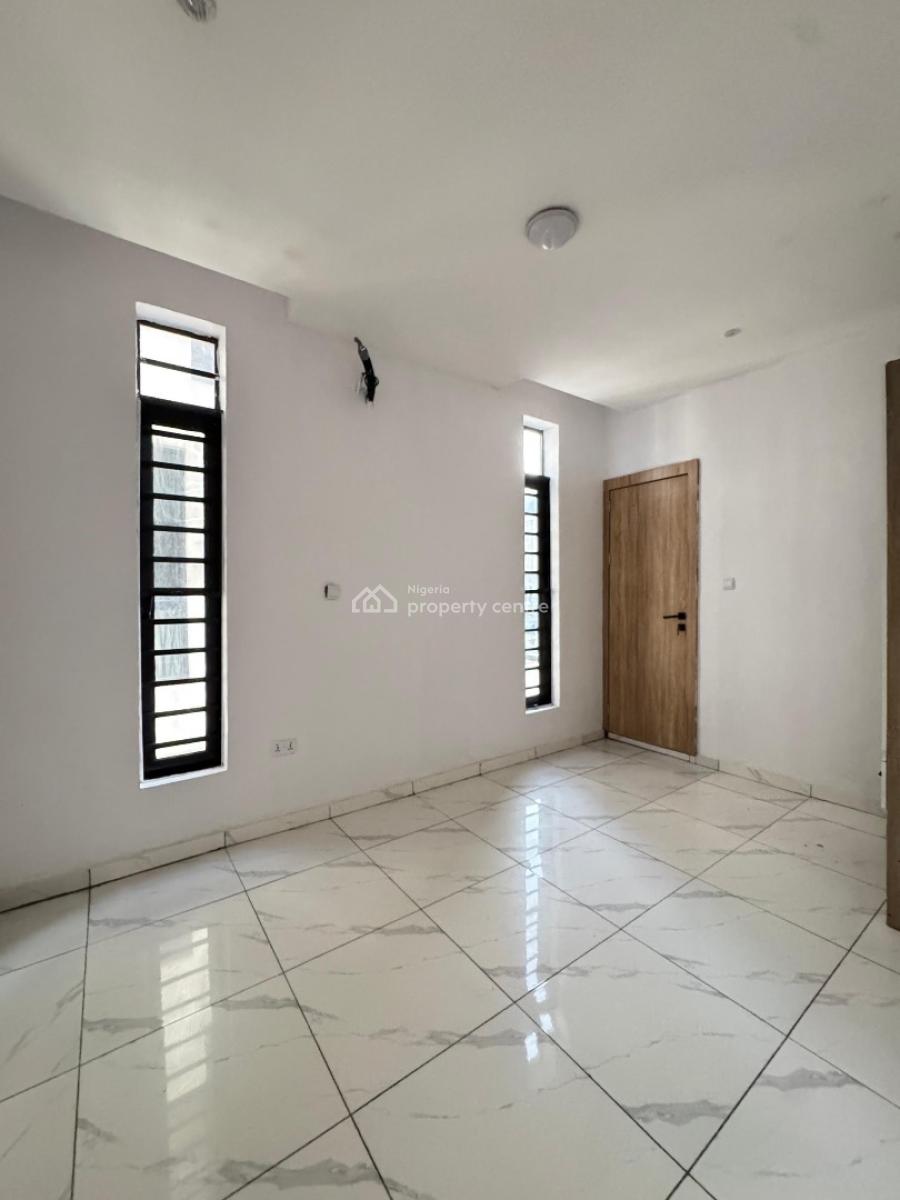 Affordable 2 Bedroom Apartment in a Well Secured Area, Ikate, Lekki, Lagos, Flat / Apartment for Sale
