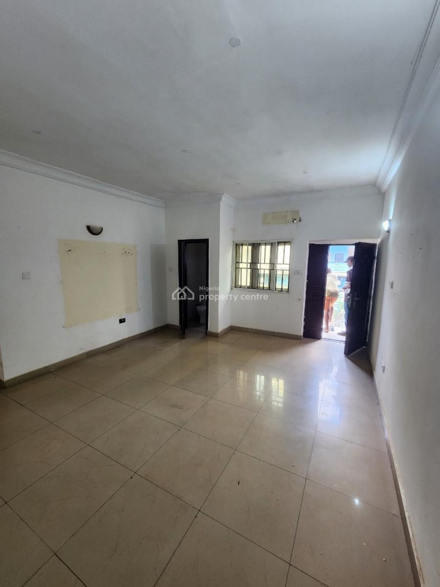 Luxury Two Bedroom Block of Flat, News Engineering Dawaki., Dawaki, Gwarinpa, Abuja, Flat / Apartment for Rent