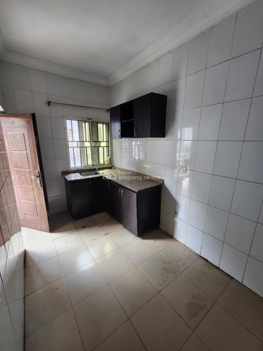 Luxury Two Bedroom Block of Flat, News Engineering Dawaki., Dawaki, Gwarinpa, Abuja, Flat / Apartment for Rent