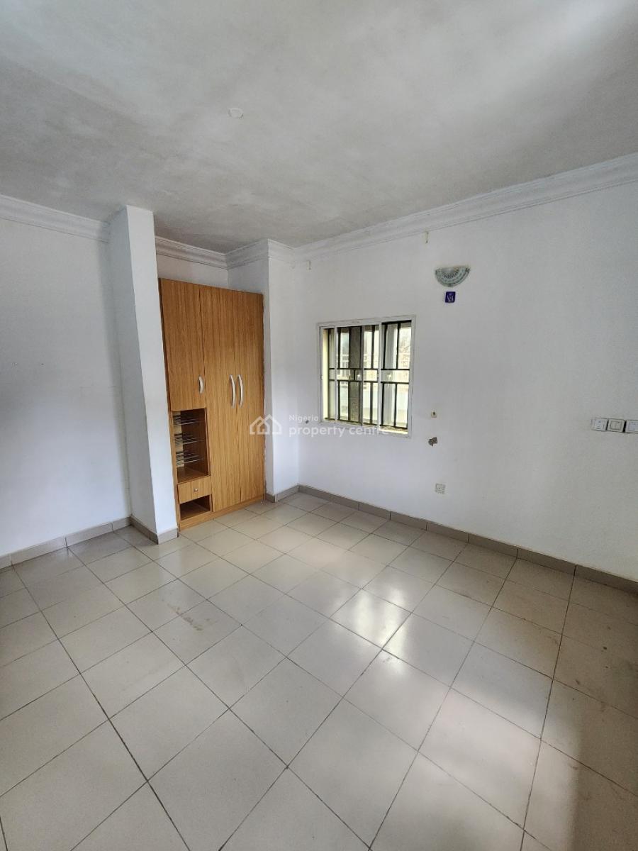 Luxury Two Bedroom Block of Flat, News Engineering Dawaki., Dawaki, Gwarinpa, Abuja, Flat / Apartment for Rent