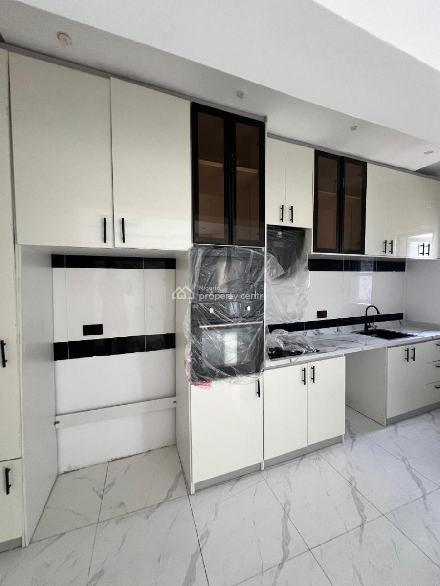 Pristine 2 Bedroom Apartment with Pool & Gym in a Secure Location, Ikate, Lekki, Lagos, Flat / Apartment for Sale