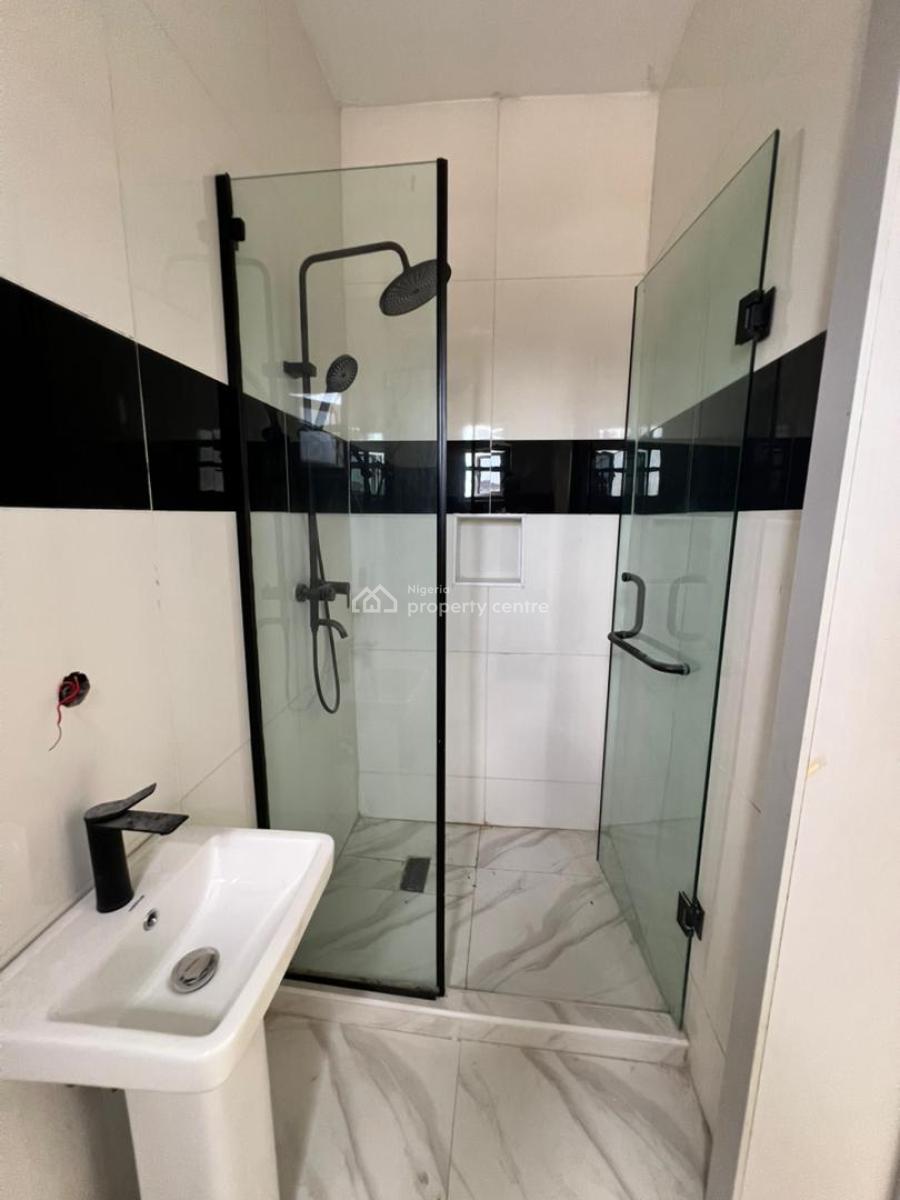 Pristine 2 Bedroom Apartment with Pool & Gym in a Secure Location, Ikate, Lekki, Lagos, Flat / Apartment for Sale