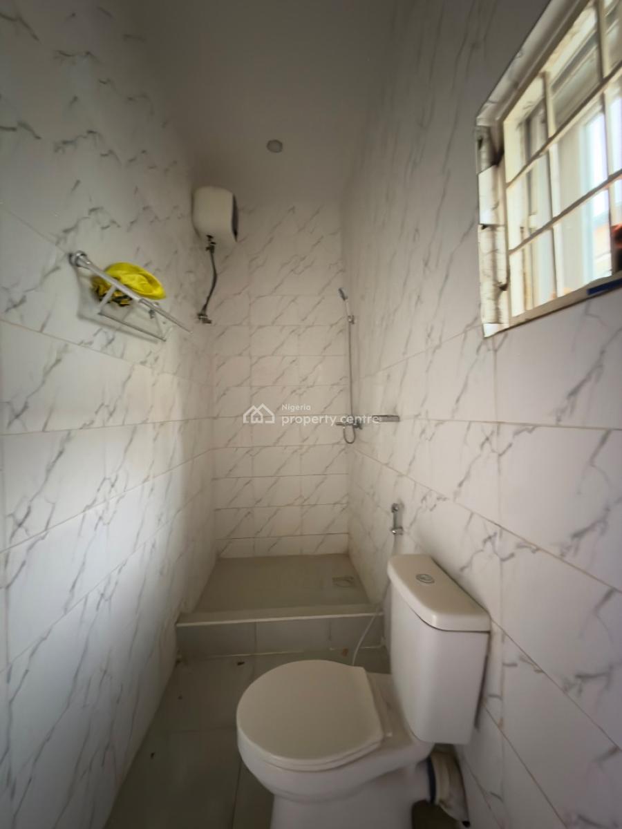 Newly Vacated 3 Bedroom Fully Detached Bungalow + Bq, Dantata Estate, Kubwa, Abuja, Detached Bungalow for Rent