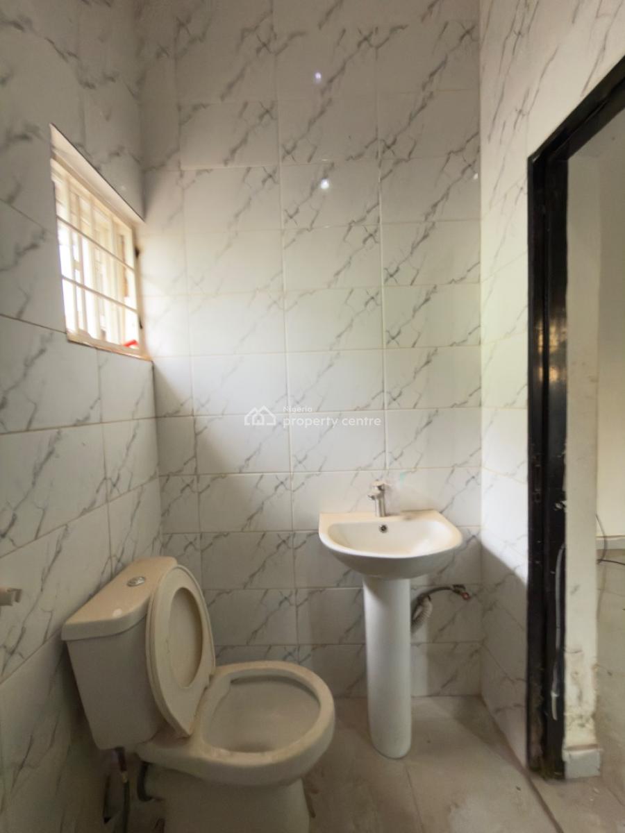 Newly Vacated 3 Bedroom Fully Detached Bungalow + Bq, Dantata Estate, Kubwa, Abuja, Detached Bungalow for Rent
