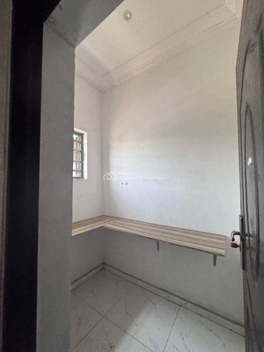 Luxury Spacious 2 Bedroom Flat with a Laundry Room, Sangotedo, Ajah, Lagos, Flat / Apartment for Rent