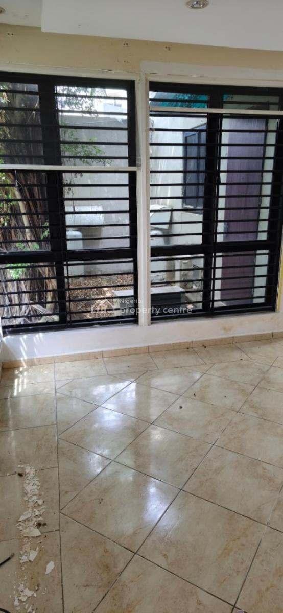 Decent 2bedroom Flats in a Prestigious Estate, Ikoyi, Lagos, Flat / Apartment for Rent