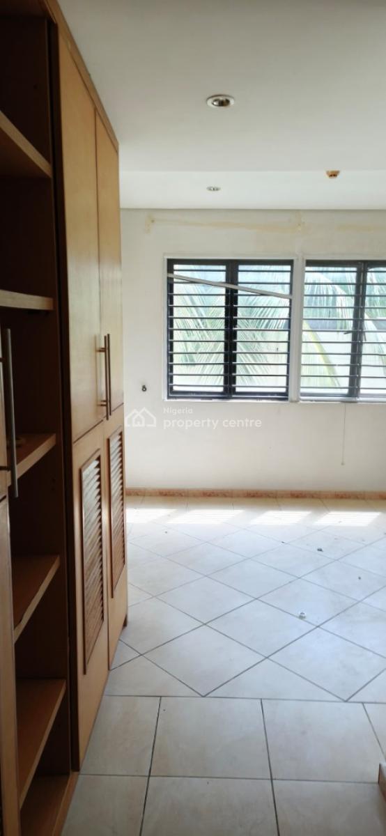 Decent 2bedroom Flats in a Prestigious Estate, Ikoyi, Lagos, Flat / Apartment for Rent