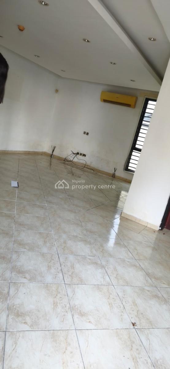 Decent 2bedroom Flats in a Prestigious Estate, Ikoyi, Lagos, Flat / Apartment for Rent