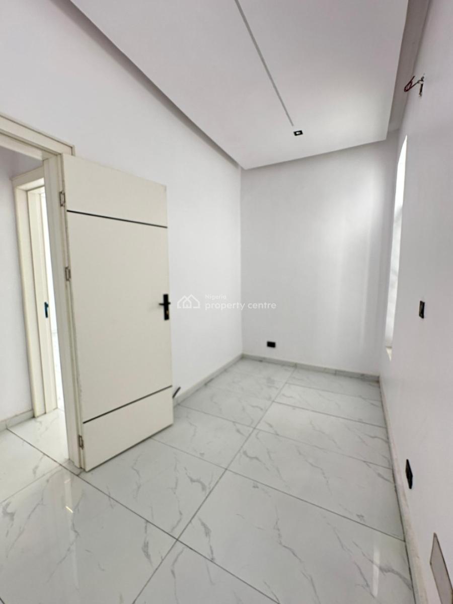 Exquisite Luxury Spacious 5 Bedroom Fully Detached Duplex with Bq, Vgc, Lekki, Lagos, Detached Duplex for Sale