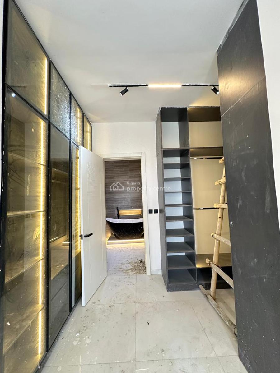 Luxury Exquisite Spacious 5 Bedroom Fully Detached Duplex + Bq, Pool, Vgc, Lekki, Lagos, Detached Duplex for Sale