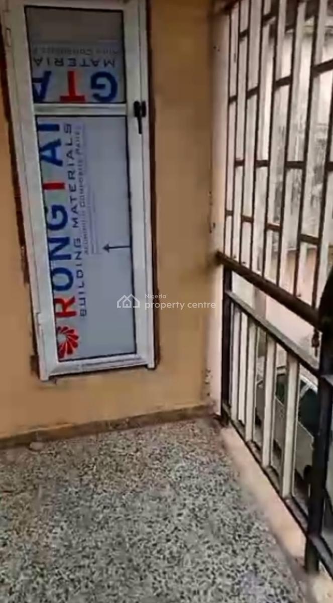 Large 3 Bedroom Flat, Off College Road, Ogba, Ikeja, Lagos, Flat / Apartment for Rent