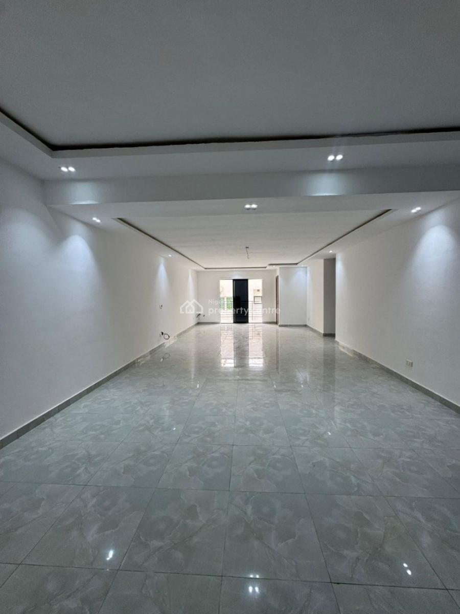 Spacious 3 Bedroom Apartment Bq, Lekki, Lagos, Block of Flats for Sale