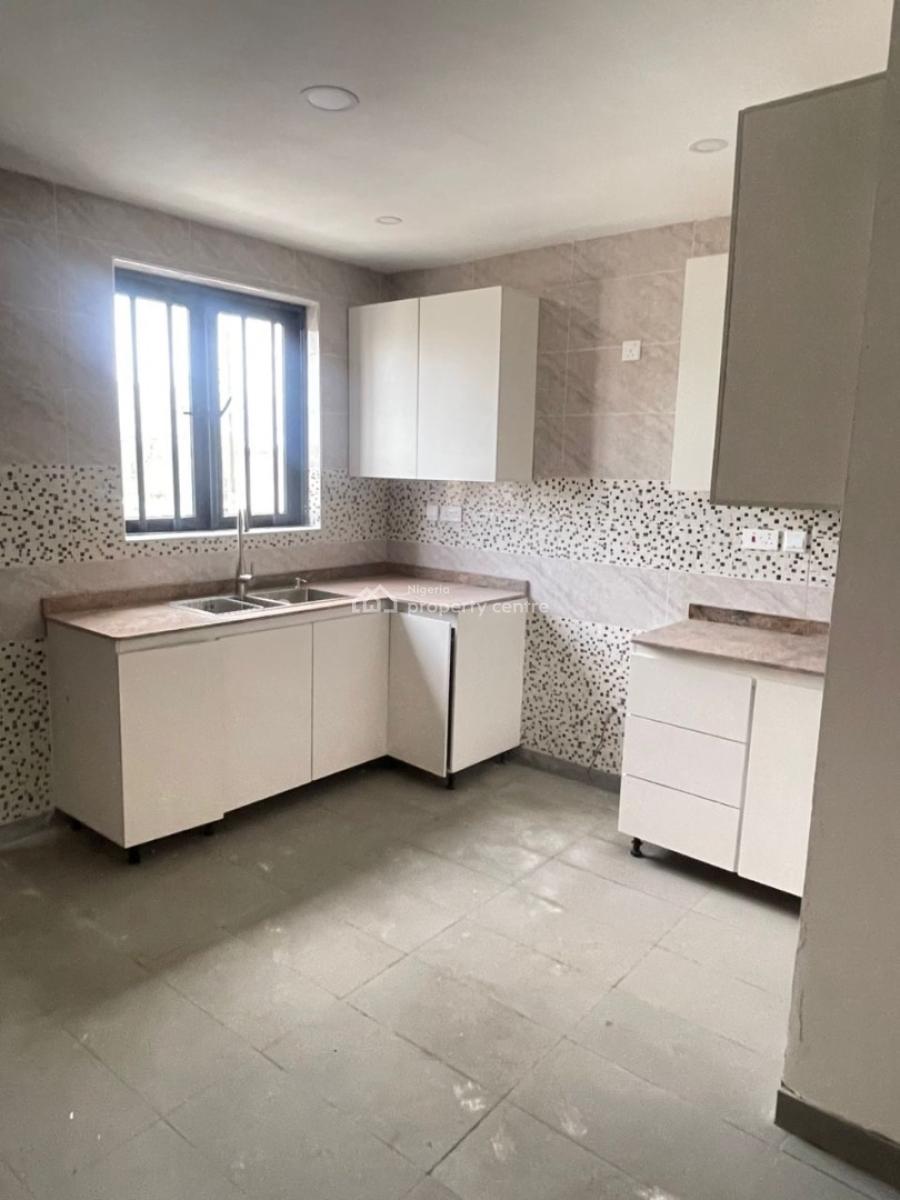 Brand New Serviced 2 Bedroom Apartment, New Road, Opp. Chevron, Lekki Expressway, Lekki, Lagos, Flat / Apartment for Rent