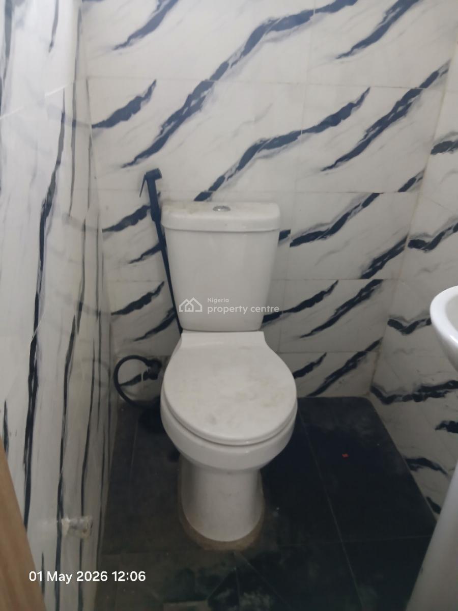 a Newly Built Spacious 2 Bedroom Flat Ensuite, in an Estate, Saint Agnes, Yaba, Lagos, Flat / Apartment for Rent