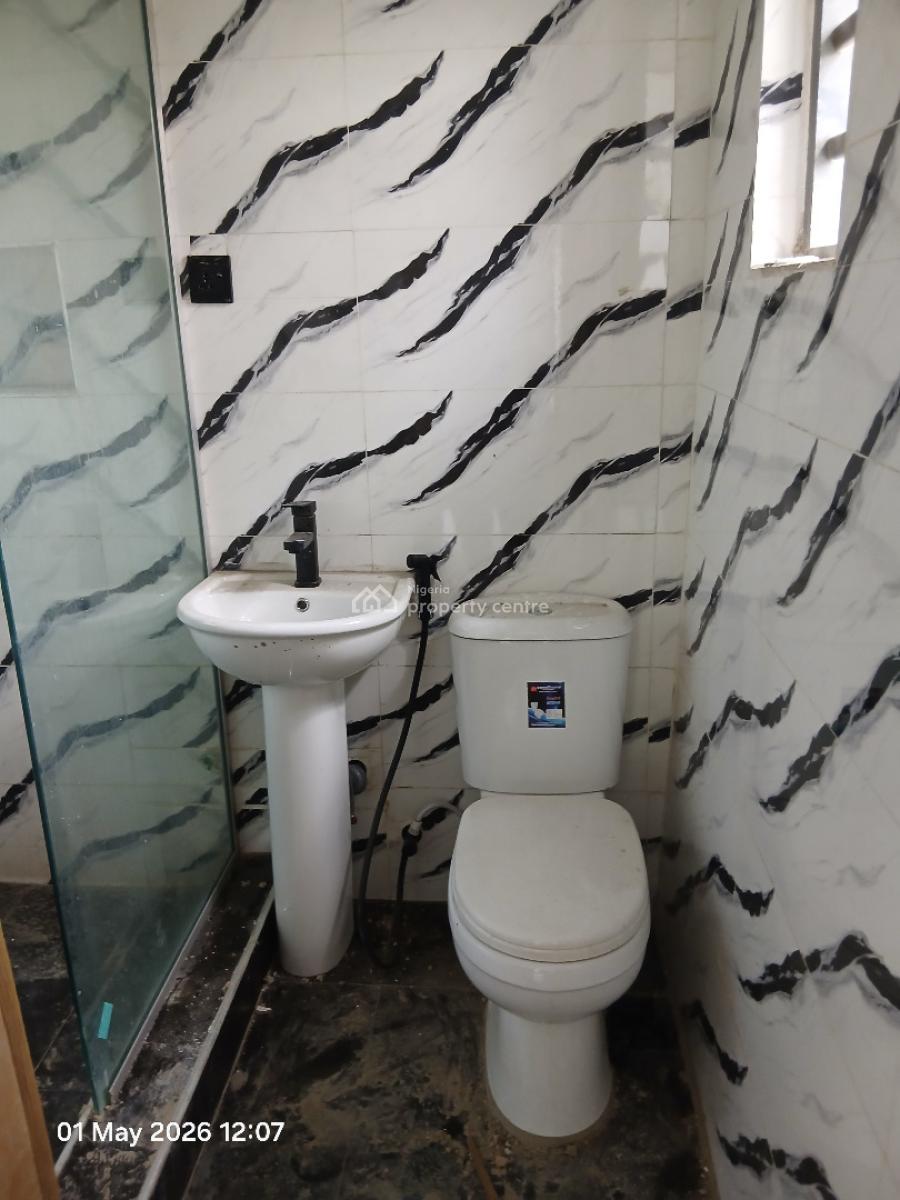 a Newly Built Spacious 2 Bedroom Flat Ensuite, in an Estate, Saint Agnes, Yaba, Lagos, Flat / Apartment for Rent