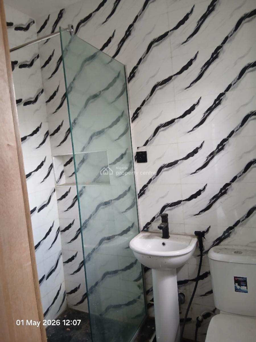 a Newly Built Spacious 2 Bedroom Flat Ensuite, in an Estate, Saint Agnes, Yaba, Lagos, Flat / Apartment for Rent