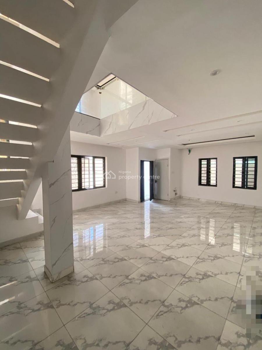 Spacious and Fantastic Entrance with 4 Bedroom Fully Detached Duplex, Lekki, Ologolo, Lekki, Lagos, Detached Duplex for Sale