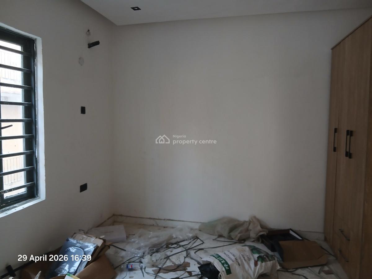 a Newly Build 2 Bedroom Flat Ensuite, Fola Agoro, Yaba, Lagos, Flat / Apartment for Rent