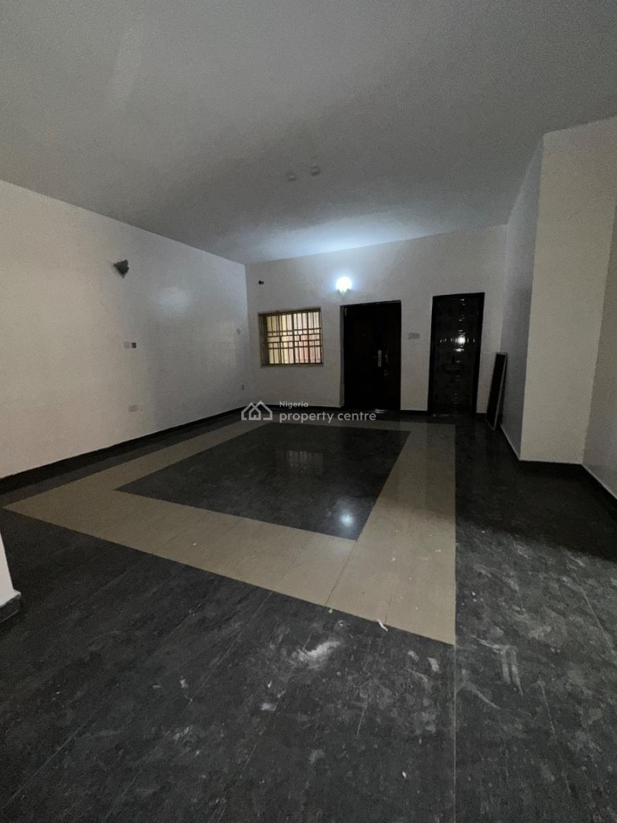 Specious 3bedroom Flat, Osapa, Lekki, Lagos, Flat / Apartment for Rent