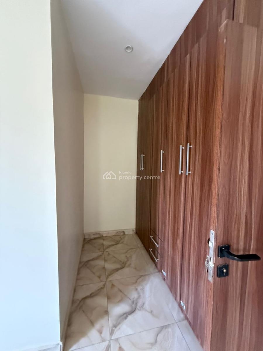 Well Finished 4 Bedroom Spacious Terrace Duplex,bq,in a Gated Estate, Kado - Life Camp Round About. , Tarred Road, Kado, Abuja, Terraced Duplex for Rent