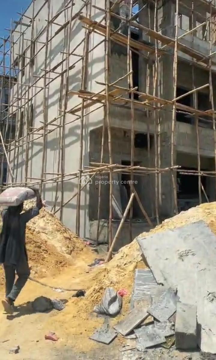 Luxury 2 Bedroom Apartment with Classic Features, Lekki Phase 2, Lekki, Lagos, Block of Flats for Sale