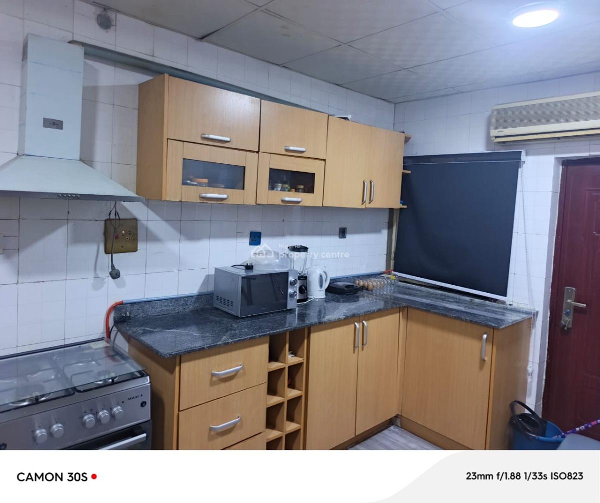 Spacious 3 Bedroom Flat and Bq, Ikoyi, Lagos, Flat / Apartment for Sale