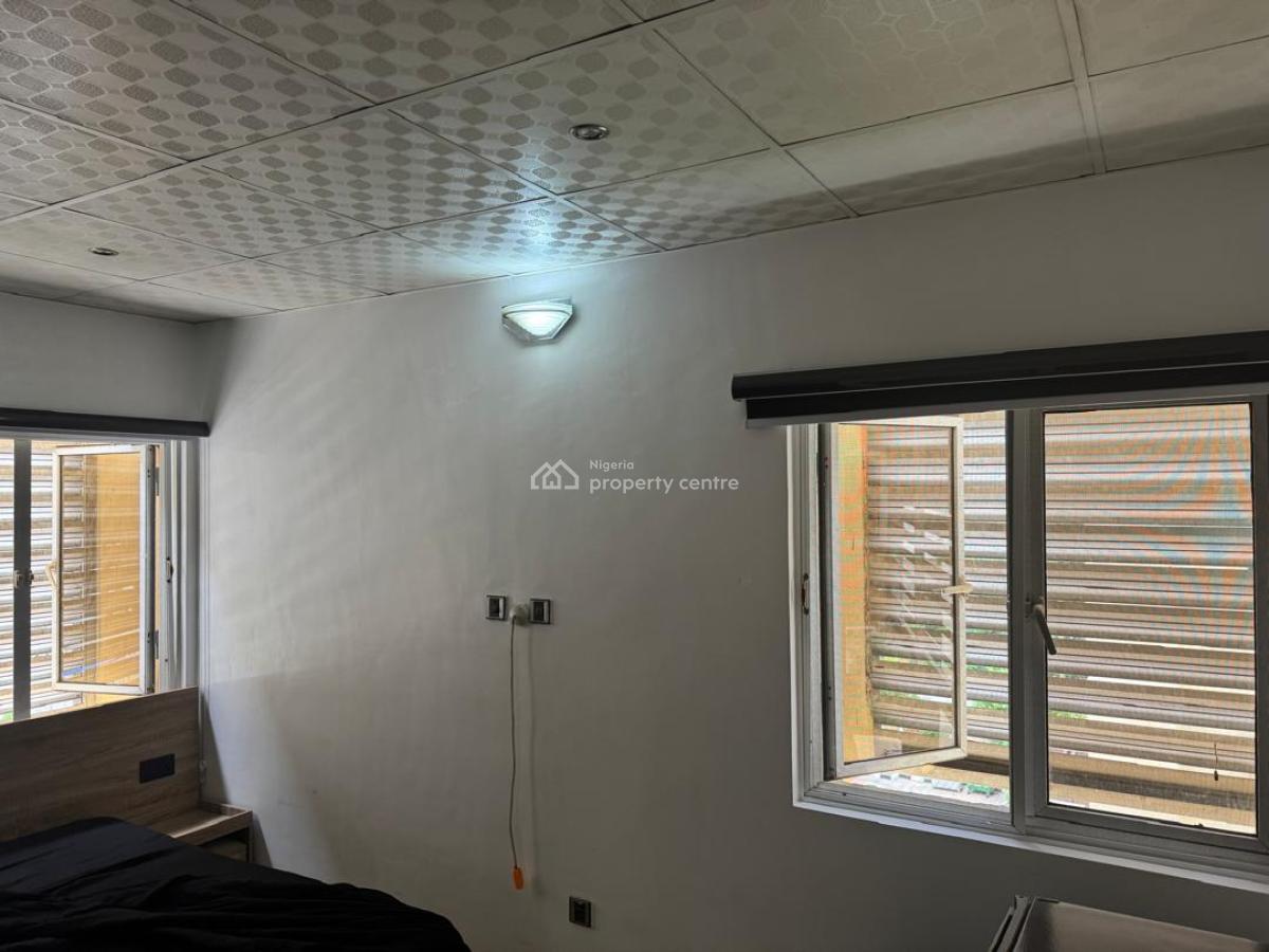 Spacious 3 Bedroom Flat and Bq, Ikoyi, Lagos, Flat / Apartment for Sale