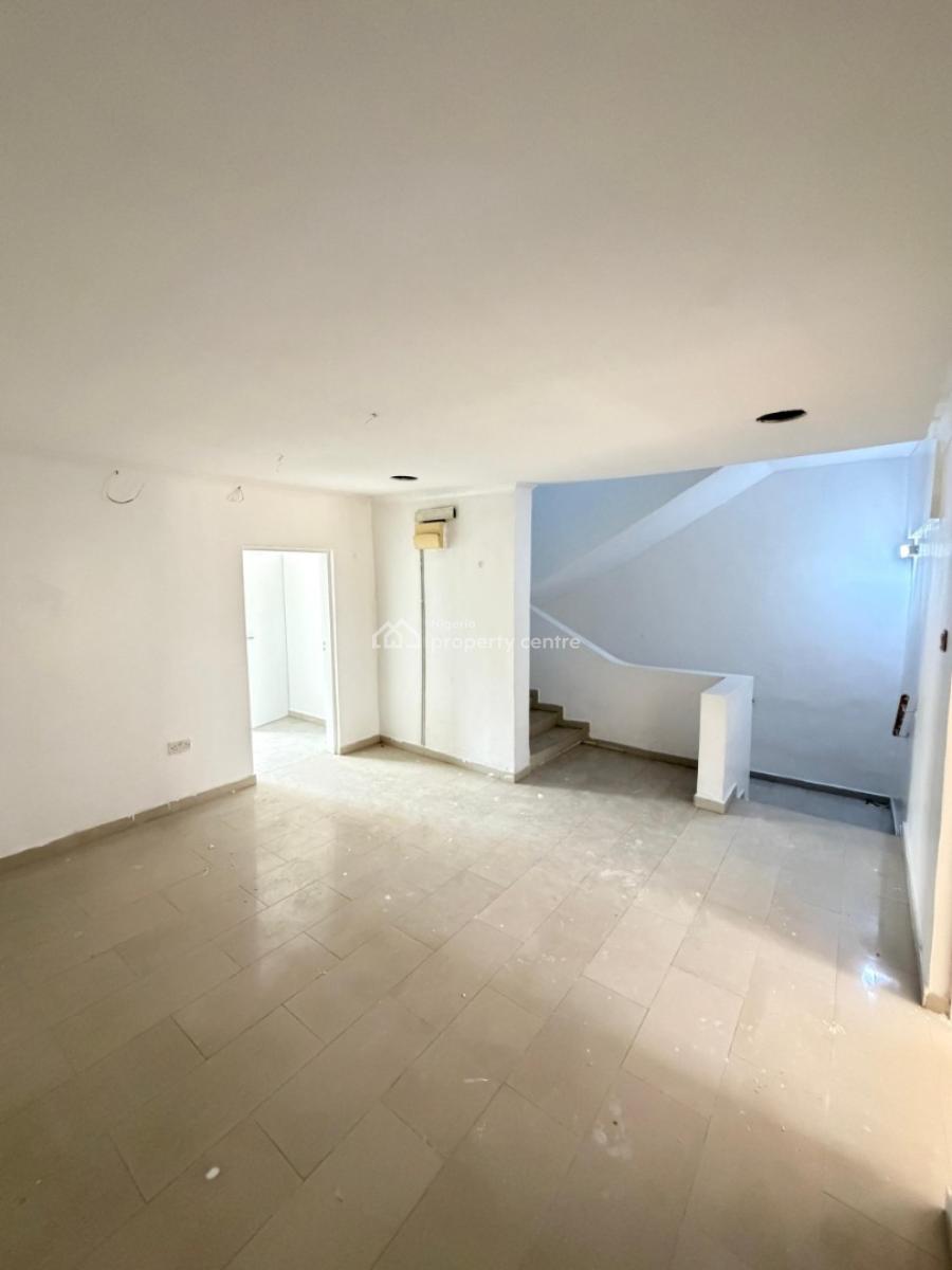 4 Bedroom Duplex with Private Gate, Lekki Phase 1, Lekki, Lagos, Terraced Duplex for Sale