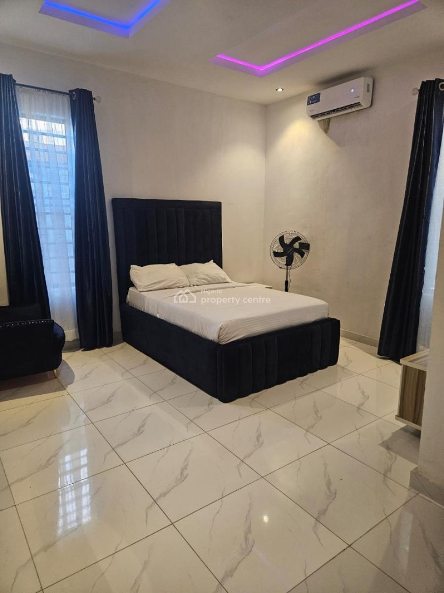 Luxury 5 Bedroom Apartment with Swimming Pool and Rooftop, 37a Ty Danjuma, Atlantic Nominees Layout (pepperoni Bus Stop), Sangotedo, Ajah, Lagos, Flat / Apartment Short Let
