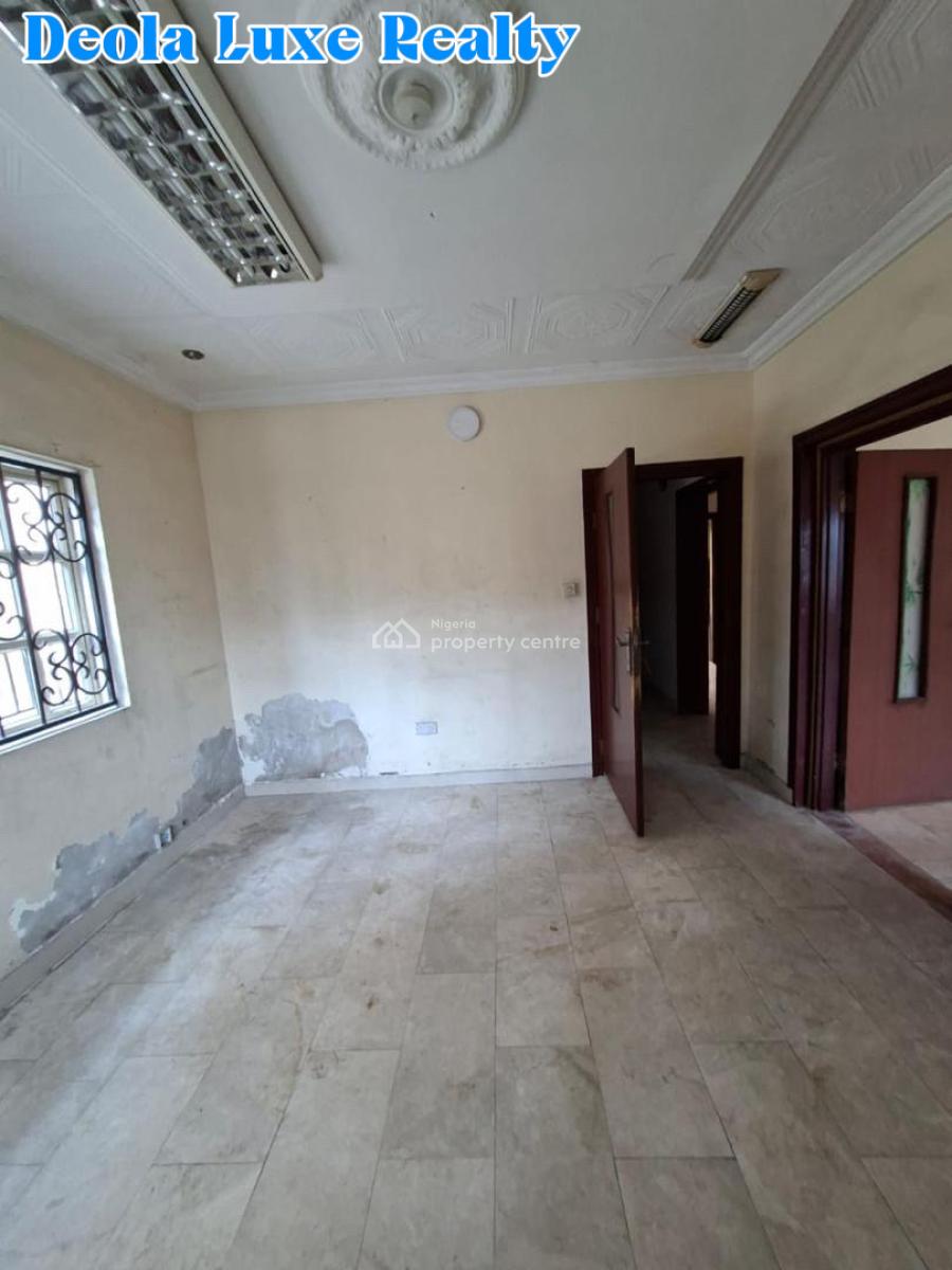 a Commercial 6 Bedrooms Detached House, Oniru, Victoria Island (vi), Lagos, Semi-detached Duplex for Rent