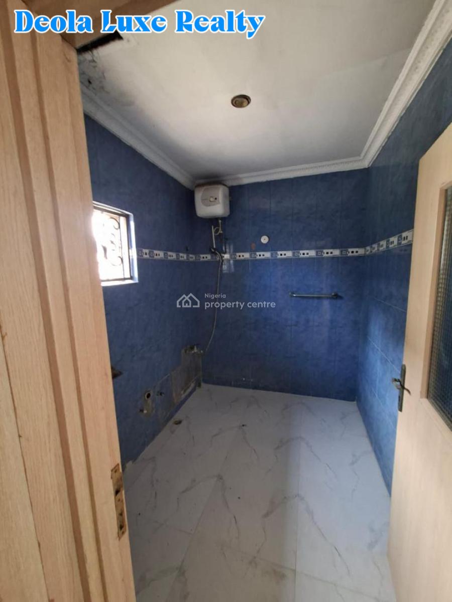 a Commercial 6 Bedrooms Detached House, Oniru, Victoria Island (vi), Lagos, Semi-detached Duplex for Rent
