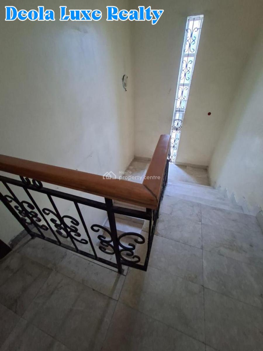 a Commercial 6 Bedrooms Detached House, Oniru, Victoria Island (vi), Lagos, Semi-detached Duplex for Rent