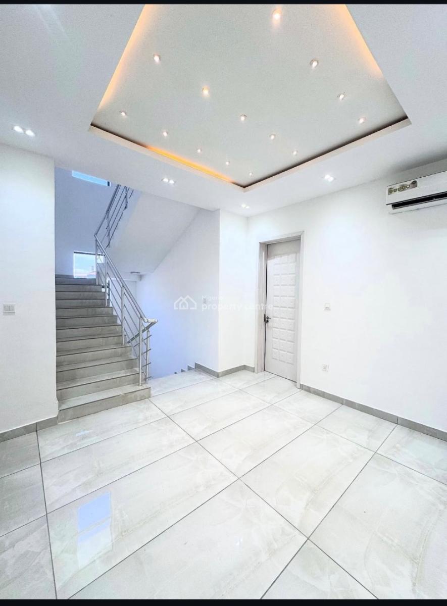 4 Bedroom Duplex with a Bq, Lekki Phase 1, Lekki, Lagos, Terraced Duplex for Sale