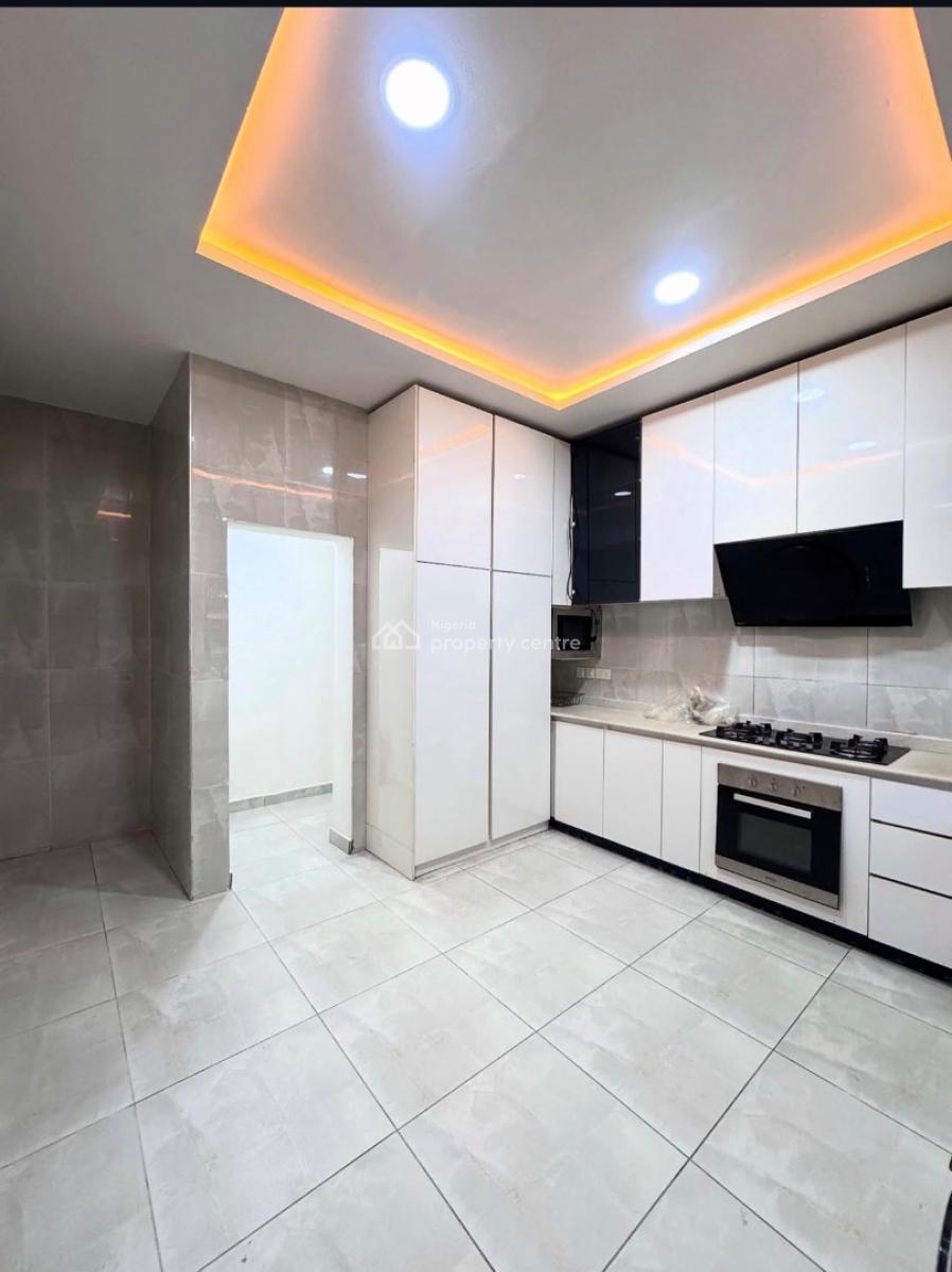 4 Bedroom Duplex with a Bq, Lekki Phase 1, Lekki, Lagos, Terraced Duplex for Sale