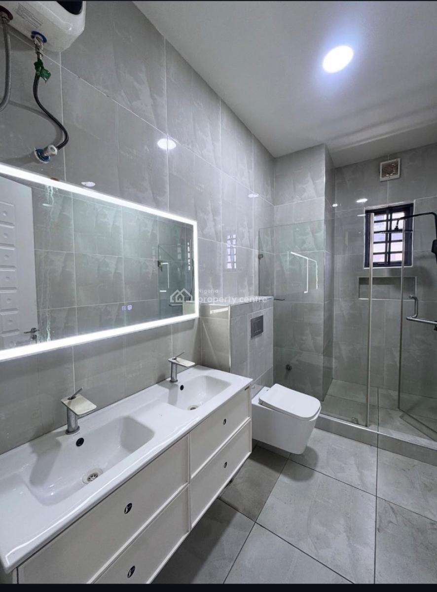 4 Bedroom Duplex with a Bq, Lekki Phase 1, Lekki, Lagos, Terraced Duplex for Sale