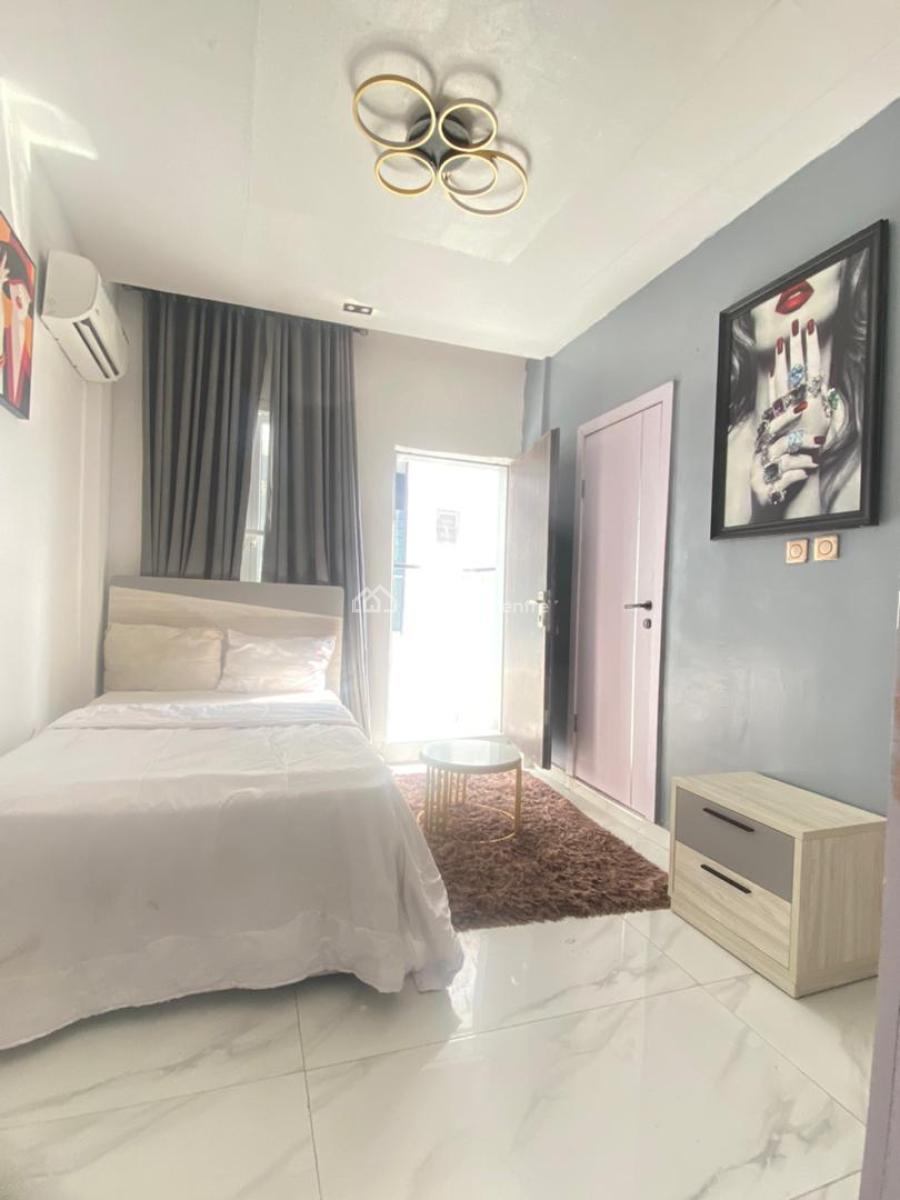 Unfurnished 2bedroom Flat Ensuit with Pool,24hrs Electricity, Gbangbala, Ikate, Lekki, Lagos, Flat / Apartment for Rent